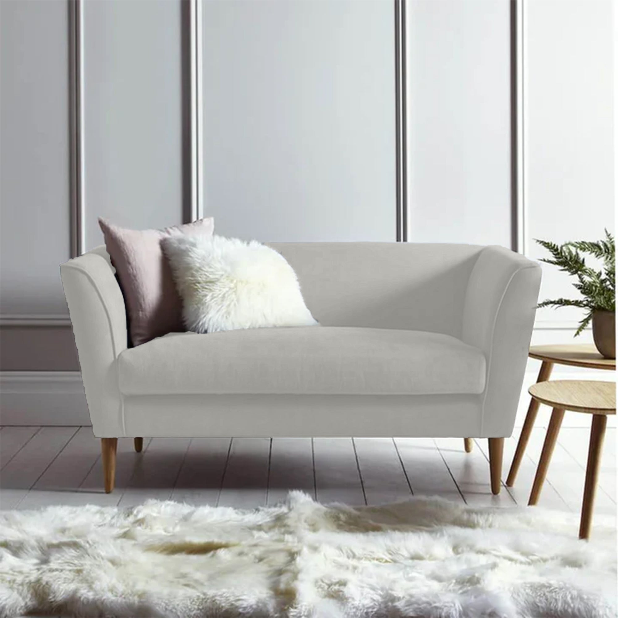 كنبه صغيره رمادي بأرجل خشبية – sz437